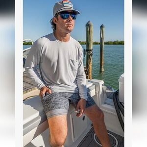 NWT HUK Men's Waypoint Long Sleeve Performance T-Shirt +50 UPF